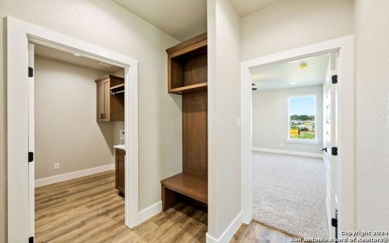 124 E Magnolia Cir, La Vernia, TX 78121, 4 Habitaciones Habitaciones , ,2 BañosBaños,Residential,En Venta,124 E Magnolia Cir,1832220