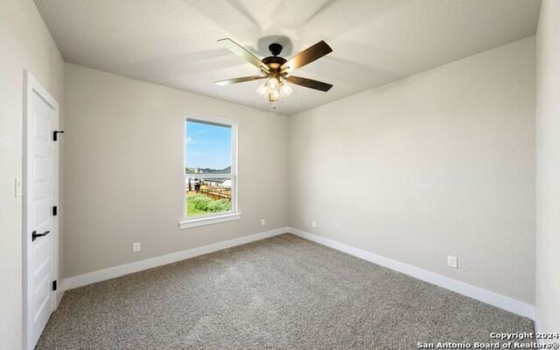 124 E Magnolia Cir, La Vernia, TX 78121, 4 Habitaciones Habitaciones , ,2 BañosBaños,Residential,En Venta,124 E Magnolia Cir,1832220