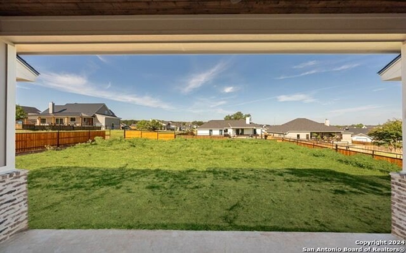 124 E Magnolia Cir, La Vernia, TX 78121, 4 Habitaciones Habitaciones , ,2 BañosBaños,Residential,En Venta,124 E Magnolia Cir,1832220