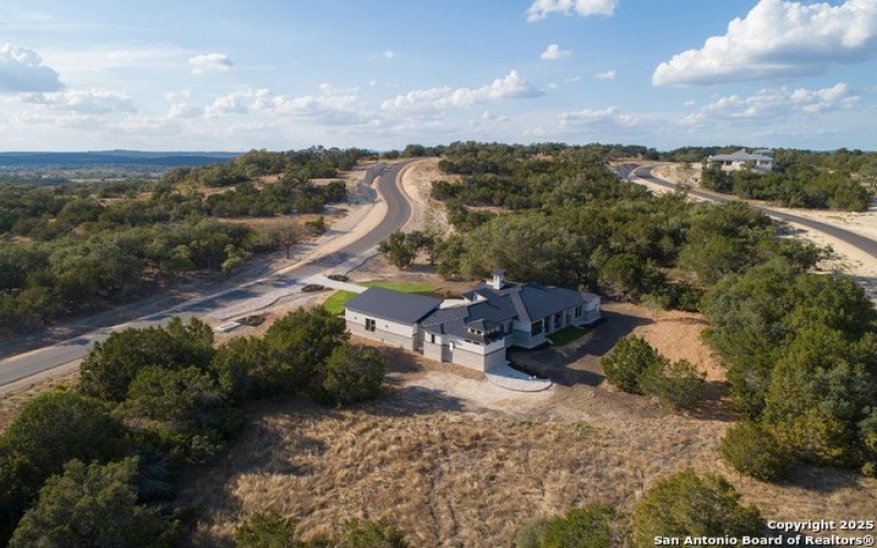 1758 PARADISE PKWY, Canyon Lake, TX 78133, 4 Habitaciones Habitaciones , ,3 BañosBaños,Residential,En Venta,1758 PARADISE PKWY,1832305