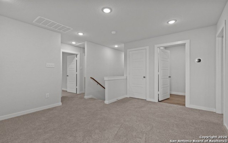 12542 Spike Heights, San Antonio, TX 78245, 4 Habitaciones Habitaciones , ,3 BañosBaños,Residential,En Venta,12542 Spike Heights,1816337