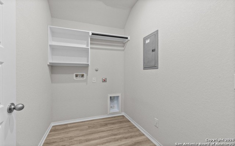 283 W Ainslie Street, Castroville, TX 78009, 4 Bedrooms Bedrooms, ,3 BathroomsBathrooms,Residential,For Sale,283 W Ainslie Street,1832693