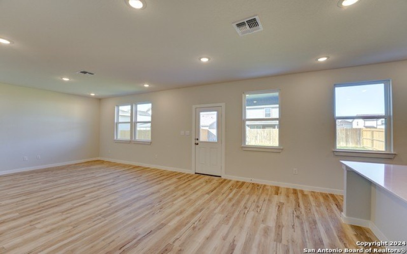 2524 Solon Lane, Seguin, TX 78155, 3 Bedrooms Bedrooms, ,2 BathroomsBathrooms,Residential,For Sale,2524 Solon Lane,1816964