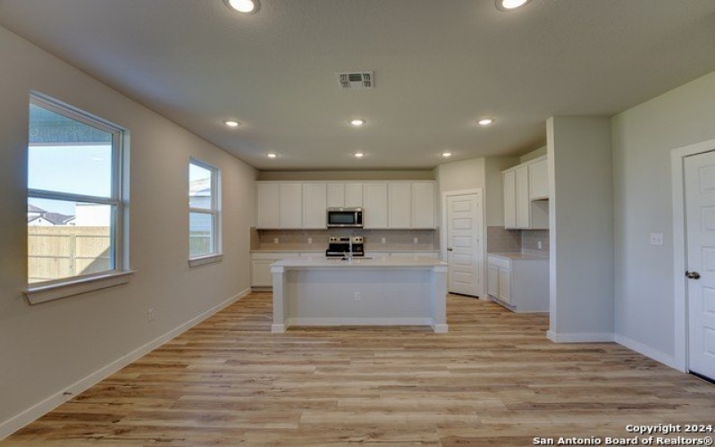 2524 Solon Lane, Seguin, TX 78155, 3 Bedrooms Bedrooms, ,2 BathroomsBathrooms,Residential,For Sale,2524 Solon Lane,1816964