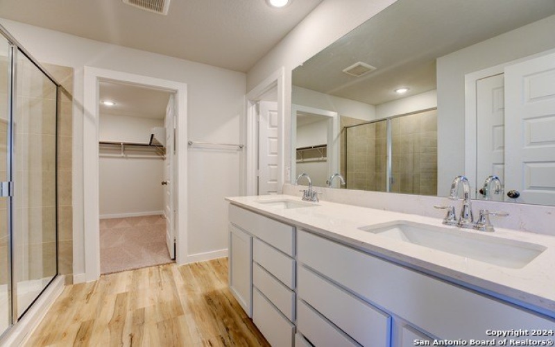 2524 Solon Lane, Seguin, TX 78155, 3 Bedrooms Bedrooms, ,2 BathroomsBathrooms,Residential,For Sale,2524 Solon Lane,1816964