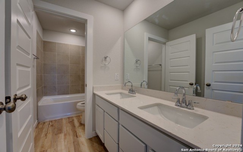 2524 Solon Lane, Seguin, TX 78155, 3 Bedrooms Bedrooms, ,2 BathroomsBathrooms,Residential,For Sale,2524 Solon Lane,1816964