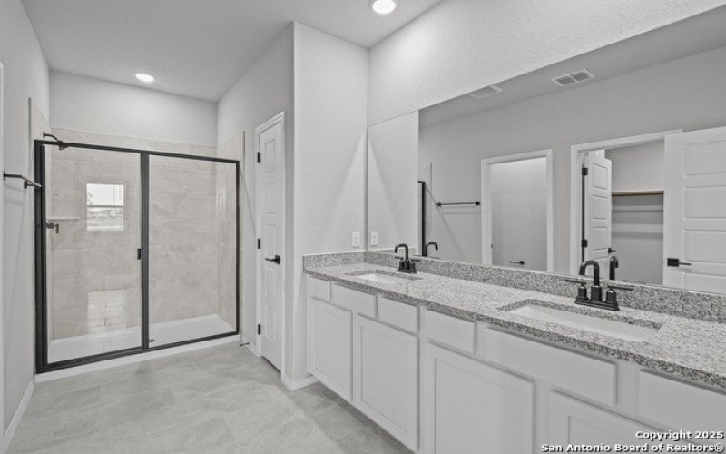 7003 Comanche Cave, San Antonio, TX 78233, 4 Bedrooms Bedrooms, ,3 BathroomsBathrooms,Residential,For Sale,7003 Comanche Cave,0,1832943