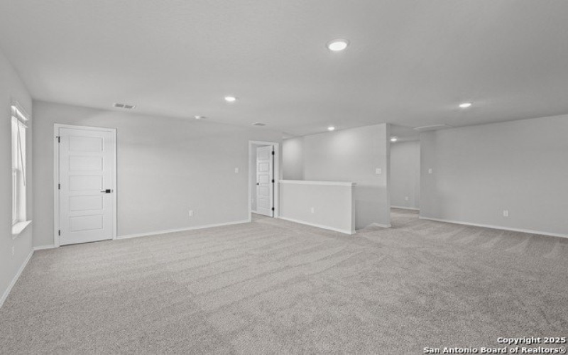 7003 Comanche Cave, San Antonio, TX 78233, 4 Bedrooms Bedrooms, ,3 BathroomsBathrooms,Residential,For Sale,7003 Comanche Cave,0,1832943