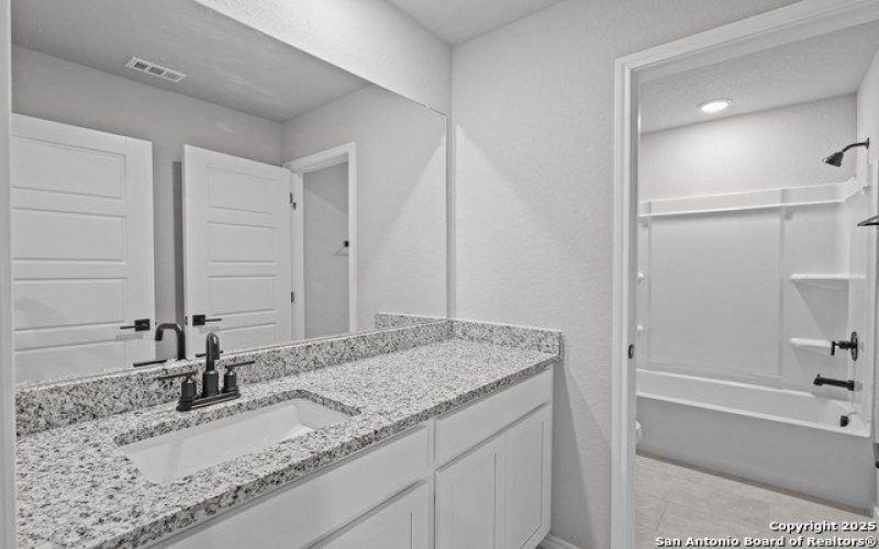 7003 Comanche Cave, San Antonio, TX 78233, 4 Bedrooms Bedrooms, ,3 BathroomsBathrooms,Residential,For Sale,7003 Comanche Cave,0,1832943