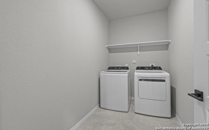 7003 Comanche Cave, San Antonio, TX 78233, 4 Bedrooms Bedrooms, ,3 BathroomsBathrooms,Residential,For Sale,7003 Comanche Cave,0,1832943