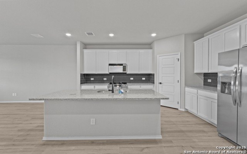 7003 Comanche Cave, San Antonio, TX 78233, 4 Bedrooms Bedrooms, ,3 BathroomsBathrooms,Residential,For Sale,7003 Comanche Cave,0,1832943