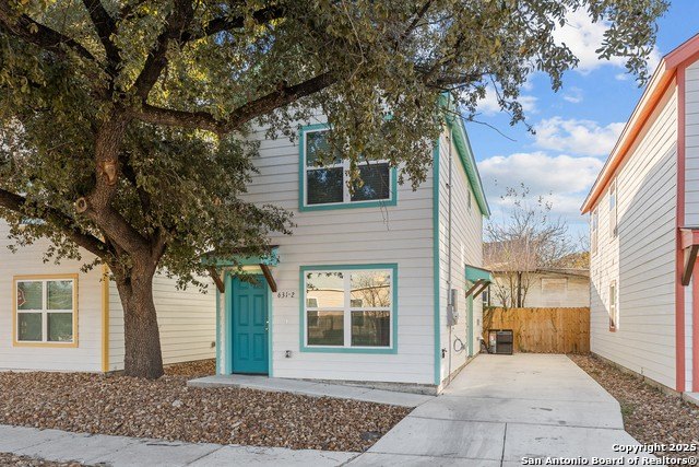 631 E Carolina St #2, San Antonio, TX 78210-1814, 2 Bedrooms Bedrooms, ,1 BathroomBathrooms,Residential,For Sale,631 E Carolina St,1817708