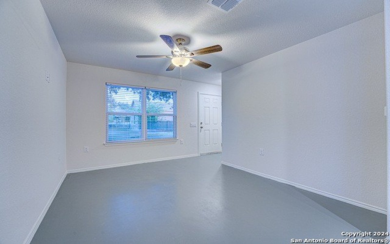 631 E Carolina St #2, San Antonio, TX 78210-1814, 2 Bedrooms Bedrooms, ,1 BathroomBathrooms,Residential,For Sale,631 E Carolina St,1817708