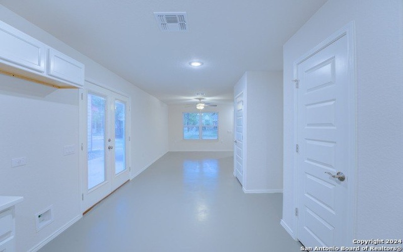 631 E Carolina St #2, San Antonio, TX 78210-1814, 2 Bedrooms Bedrooms, ,1 BathroomBathrooms,Residential,For Sale,631 E Carolina St,1817708
