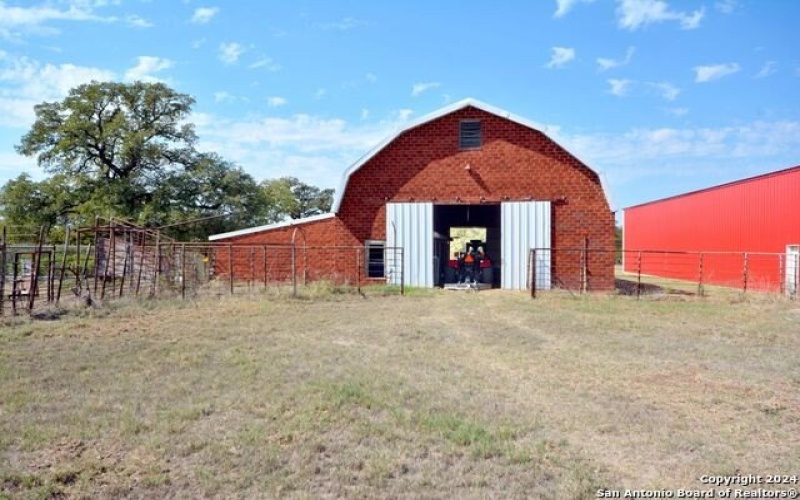 460 Eastside Lake, Graham, TX 76450, ,Commercial Sale,For Sale,460 Eastside Lake,1818166