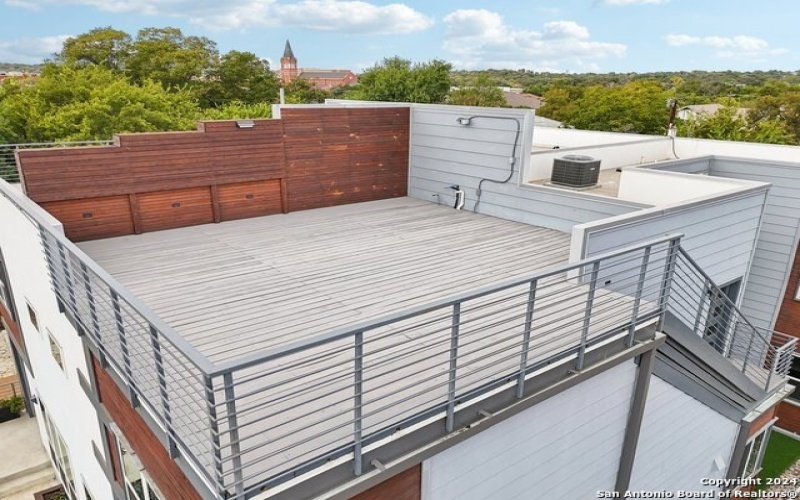 159 E DAVIS CT #102, San Antonio, TX 78209-6342, 3 Habitaciones Habitaciones , ,3 BañosBaños,Residential,En Venta,159 E DAVIS CT,0,1818180