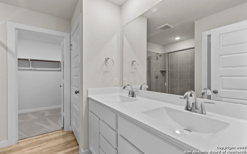 2559 RAMBO DRIVE, San Antonio, TX 78224, 3 Bedrooms Bedrooms, ,2 BathroomsBathrooms,Residential,For Sale,2559 RAMBO DRIVE,1819085