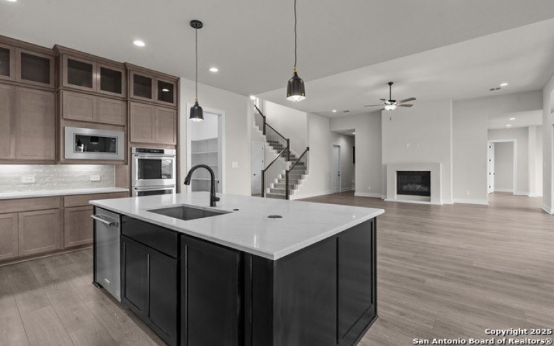 116 Alonzo, Boerne, TX 78006, 4 Bedrooms Bedrooms, ,5 BathroomsBathrooms,Residential,For Sale,116 Alonzo,1821968