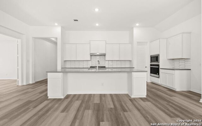 2612 Sueno Point, San Antonio, TX 78245, 3 Bedrooms Bedrooms, ,2 BathroomsBathrooms,Residential,For Sale,2612 Sueno Point,1823910