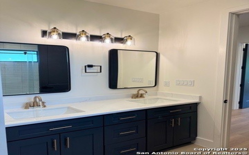 10899 S Hausman Rd #208, San Antonio, TX 78249, 2 Bedrooms Bedrooms, ,2 BathroomsBathrooms,Residential,For Sale,10899 S Hausman Rd,1825384