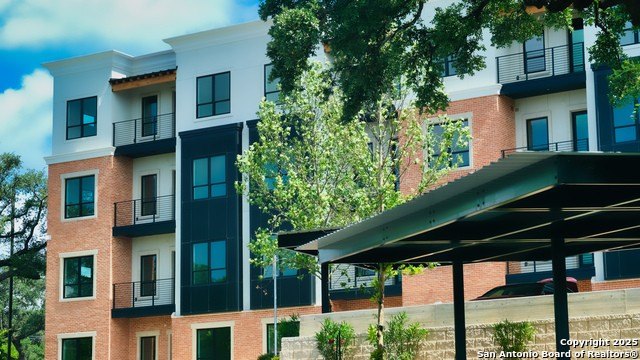 10899 S Hausman Rd #203, San Antonio, TX 78249, 1 Bedroom Bedrooms, ,1 BathroomBathrooms,Residential,For Sale,10899 S Hausman Rd,1825386