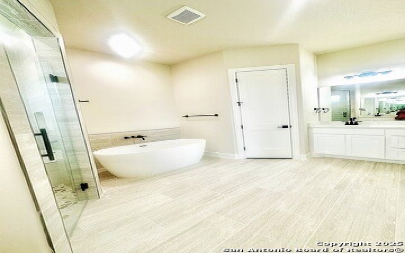 173 Pine Valley Dr, La Vernia, TX 78121, 4 Habitaciones Habitaciones , ,2 BañosBaños,Residential,En Venta,173 Pine Valley Dr,1825711
