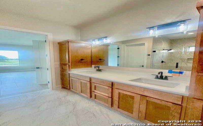 177 Pine Valley Dr, La Vernia, TX 78121, 4 Habitaciones Habitaciones , ,2 BañosBaños,Residential,En Venta,177 Pine Valley Dr,1825716