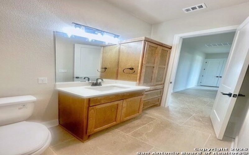 177 Pine Valley Dr, La Vernia, TX 78121, 4 Habitaciones Habitaciones , ,2 BañosBaños,Residential,En Venta,177 Pine Valley Dr,1825716