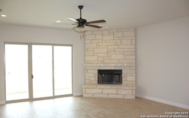 177 Pine Valley Dr, La Vernia, TX 78121, 4 Habitaciones Habitaciones , ,2 BañosBaños,Residential,En Venta,177 Pine Valley Dr,1825716