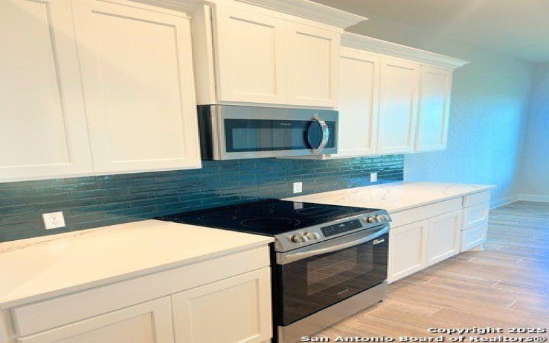 181 Pine Valley Dr, La Vernia, TX 78121, 3 Habitaciones Habitaciones , ,2 BañosBaños,Residential,En Venta,181 Pine Valley Dr,1825717