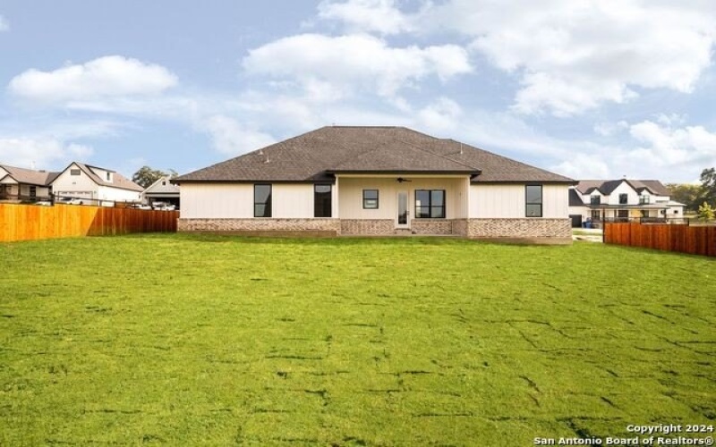 112 Bayberry Ct, La Vernia, TX 78121, 4 Bedrooms Bedrooms, ,2 BathroomsBathrooms,Residential,For Sale,112 Bayberry Ct,1826716