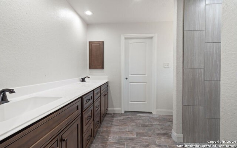 140 Great Oaks Blvd, La Vernia, TX 78121, 3 Bedrooms Bedrooms, ,2 BathroomsBathrooms,Residential,For Sale,140 Great Oaks Blvd,1826998