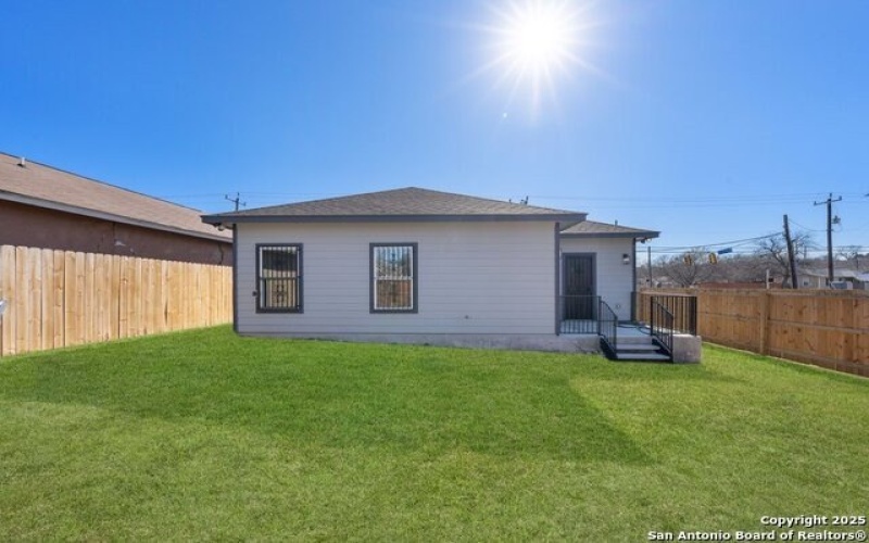 2975 MARTIN LUTHER KING DR, San Antonio, TX 78220, 3 Habitaciones Habitaciones , ,2 BañosBaños,Residential,En Venta,2975 MARTIN LUTHER KING DR,1837228