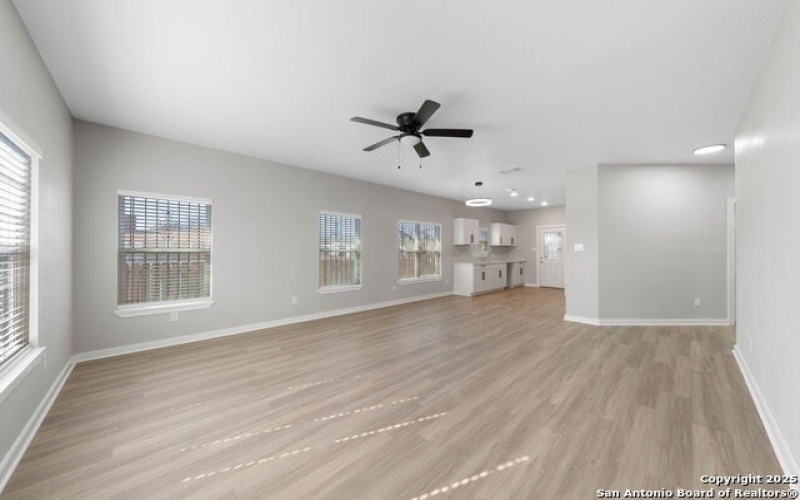 2975 MARTIN LUTHER KING DR, San Antonio, TX 78220, 3 Habitaciones Habitaciones , ,2 BañosBaños,Residential,En Venta,2975 MARTIN LUTHER KING DR,1837228