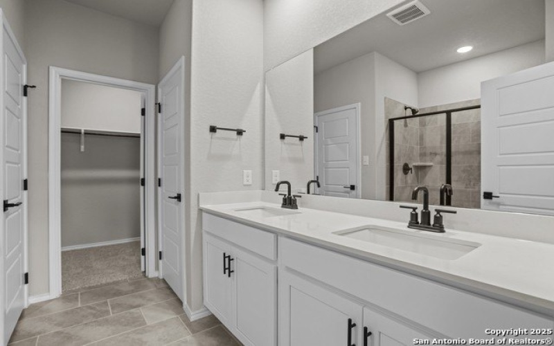 6530 Lowrie Block, San Antonio, TX 78239, 3 Habitaciones Habitaciones , ,2 BañosBaños,Residential,En Venta,6530 Lowrie Block,1837747