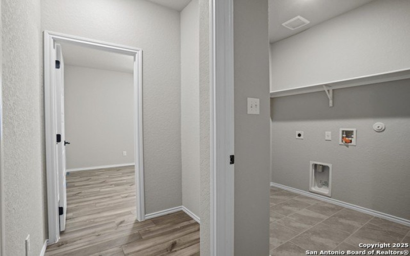6530 Lowrie Block, San Antonio, TX 78239, 3 Habitaciones Habitaciones , ,2 BañosBaños,Residential,En Venta,6530 Lowrie Block,1837747