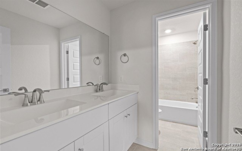 6830 Comanche Post, San Antonio, TX 78233, 4 Bedrooms Bedrooms, ,2 BathroomsBathrooms,Residential,For Sale,6830 Comanche Post,0,1838080