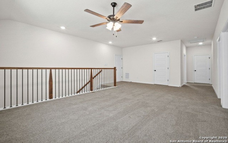 6822 Comanche Post, San Antonio, TX 78233, 5 Bedrooms Bedrooms, ,3 BathroomsBathrooms,Residential,For Sale,6822 Comanche Post,0,1838104