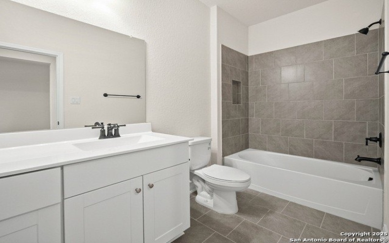 6822 Comanche Post, San Antonio, TX 78233, 5 Bedrooms Bedrooms, ,3 BathroomsBathrooms,Residential,For Sale,6822 Comanche Post,0,1838104