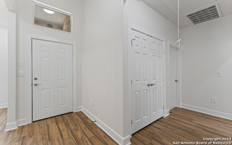 2115 SW 19TH ST, San Antonio, TX 78207, 3 Habitaciones Habitaciones , ,2 BañosBaños,Residential,En Venta,2115 SW 19TH ST,0,1838357