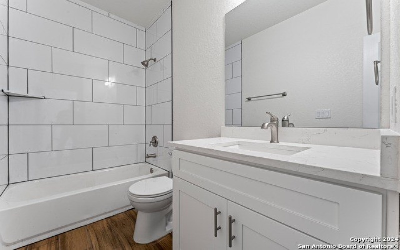 2115 SW 19TH ST, San Antonio, TX 78207, 3 Habitaciones Habitaciones , ,2 BañosBaños,Residential,En Venta,2115 SW 19TH ST,0,1838357