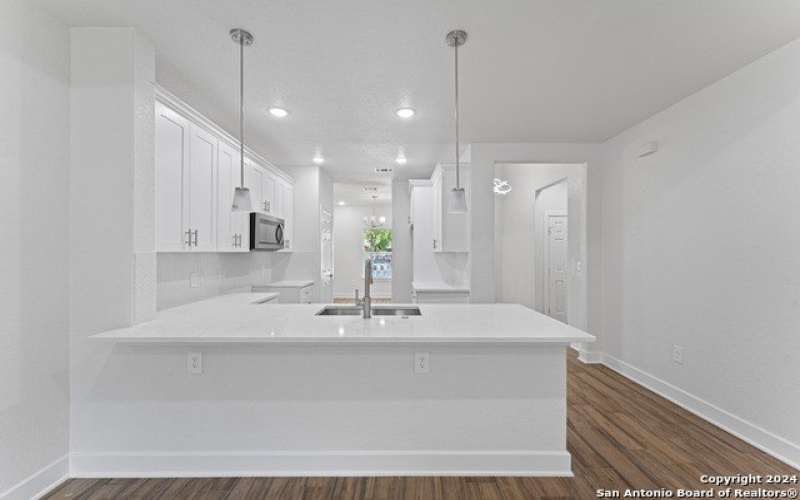 2115 SW 19TH ST, San Antonio, TX 78207, 3 Habitaciones Habitaciones , ,2 BañosBaños,Residential,En Venta,2115 SW 19TH ST,0,1838357
