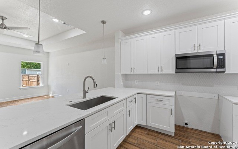 2115 SW 19TH ST, San Antonio, TX 78207, 3 Habitaciones Habitaciones , ,2 BañosBaños,Residential,En Venta,2115 SW 19TH ST,0,1838357