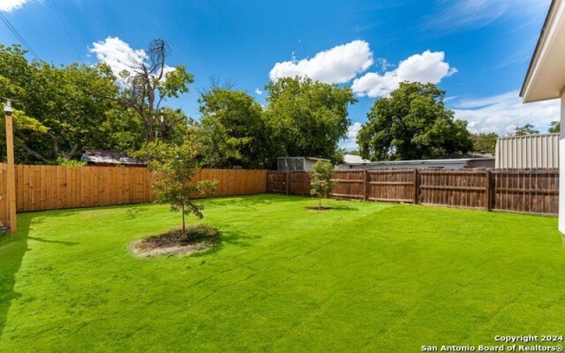 2115 SW 19TH ST, San Antonio, TX 78207, 3 Habitaciones Habitaciones , ,2 BañosBaños,Residential,En Venta,2115 SW 19TH ST,0,1838357