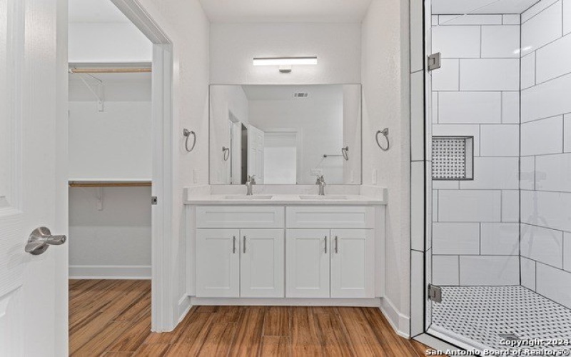 2115 SW 19TH ST, San Antonio, TX 78207, 3 Habitaciones Habitaciones , ,2 BañosBaños,Residential,En Venta,2115 SW 19TH ST,0,1838357