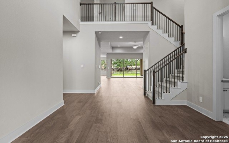127 Alonzo, Boerne, TX 78006, 5 Bedrooms Bedrooms, ,6 BathroomsBathrooms,Residential,For Sale,127 Alonzo,0,1838487