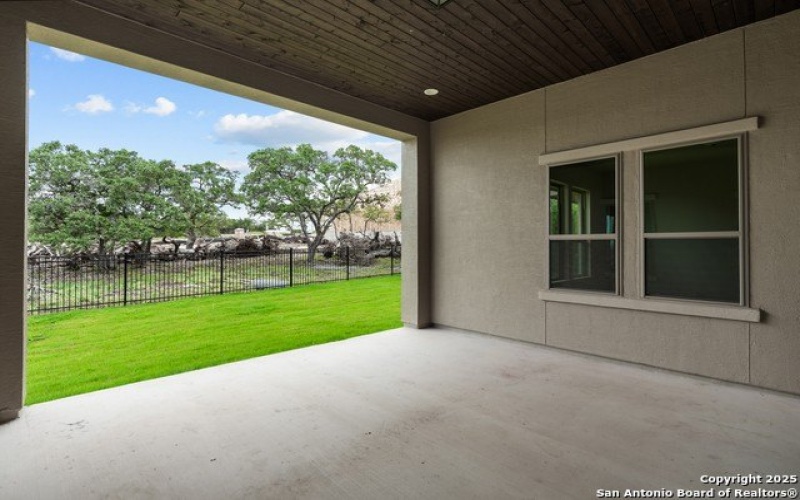 127 Alonzo, Boerne, TX 78006, 5 Bedrooms Bedrooms, ,6 BathroomsBathrooms,Residential,For Sale,127 Alonzo,0,1838487