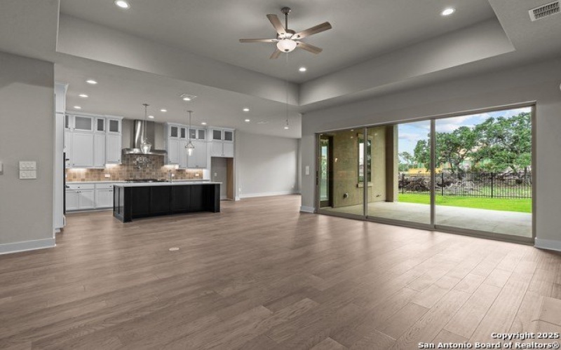 127 Alonzo, Boerne, TX 78006, 5 Bedrooms Bedrooms, ,6 BathroomsBathrooms,Residential,For Sale,127 Alonzo,0,1838487