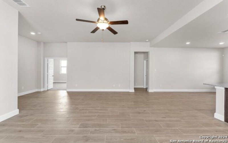 6535 Scooby Acres, San Antonio, TX 78253, 3 Bedrooms Bedrooms, ,2 BathroomsBathrooms,Residential,For Sale,6535 Scooby Acres,1838560