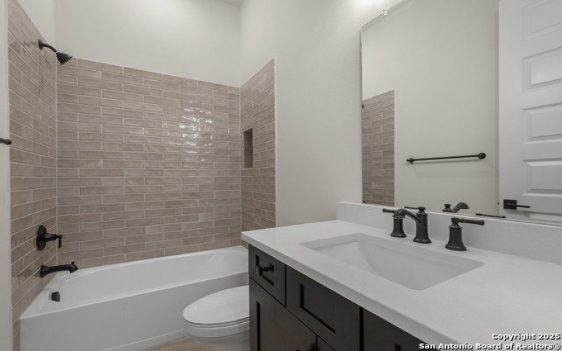 1402 Berkdale Bluff, San Antonio, TX 78260, 3 Bedrooms Bedrooms, ,2 BathroomsBathrooms,Residential,For Sale,1402 Berkdale Bluff,1833574